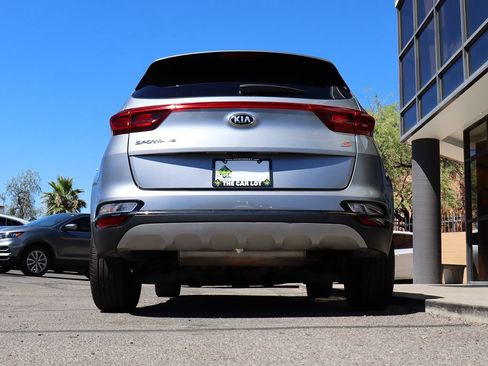 Used 2020 Kia Sportage S FWD image 12