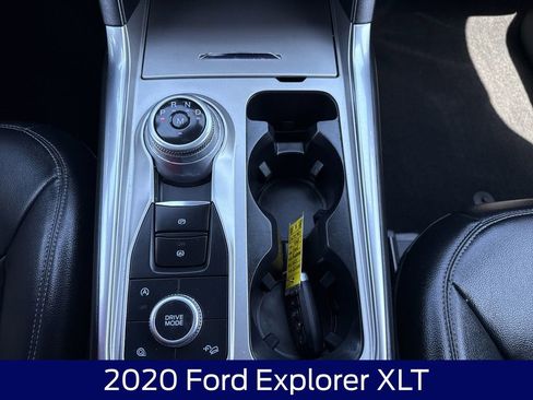 Used 2020 Ford Explorer XLT w/ Equipment Group 202A AWD/4WD image 26