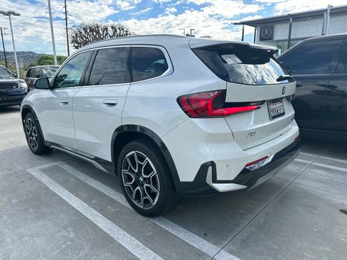 Used 2023 BMW X1 xDrive28i w/ Convenience Package AWD/4WD image 4