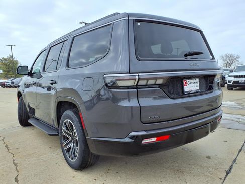 New 2026 Jeep Grand Wagoneer 4WD w/ Premium Group I image 32