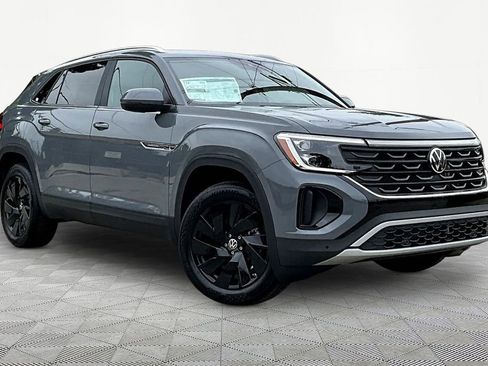 New 2026 Volkswagen Atlas Cross Sport SE FWD image 1