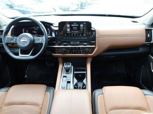 Used 2025 Nissan Pathfinder Platinum w/ Cargo Package FWD image 29