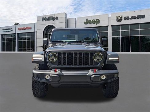 Used 2025 Jeep Wrangler Rubicon image 8