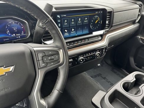 Certified 2024 Chevrolet Silverado 3500 LT w/ Convenience Package image 13