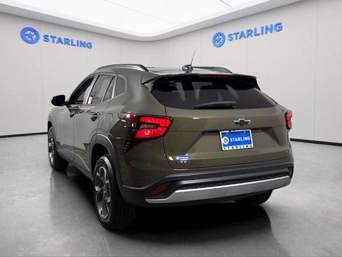 Certified 2024 Chevrolet Trax LT w/ Driver Confidence Package FWD image 15