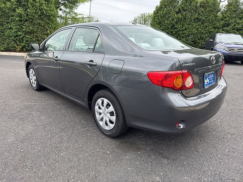Used 2010 Toyota Corolla S FWD image 7
