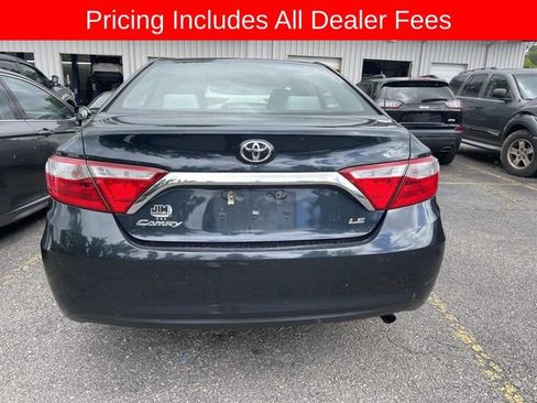 Used 2017 Toyota Camry LE FWD image 5
