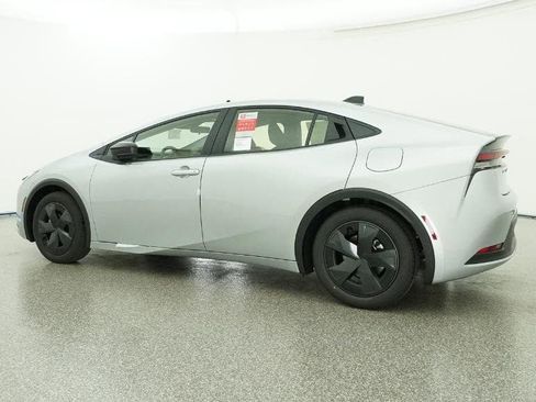 New 2026 Toyota Prius LE image 20