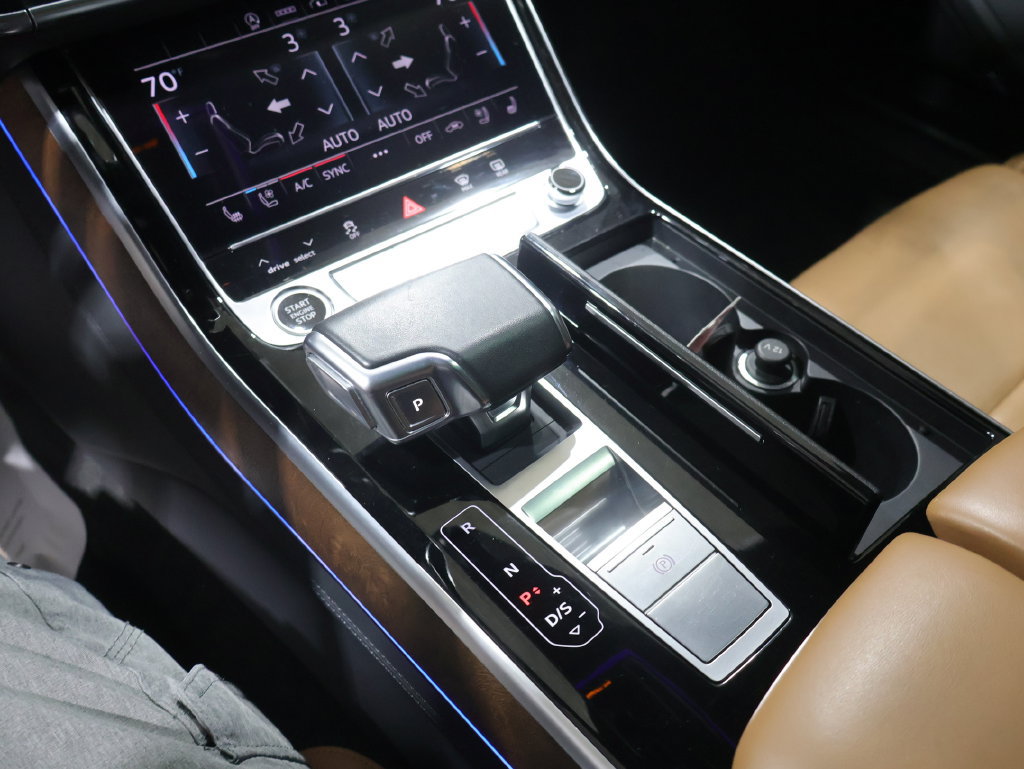 Used 2021 Audi A8 L 4.0T w/ Luxury Package AWD/4WD image 30
