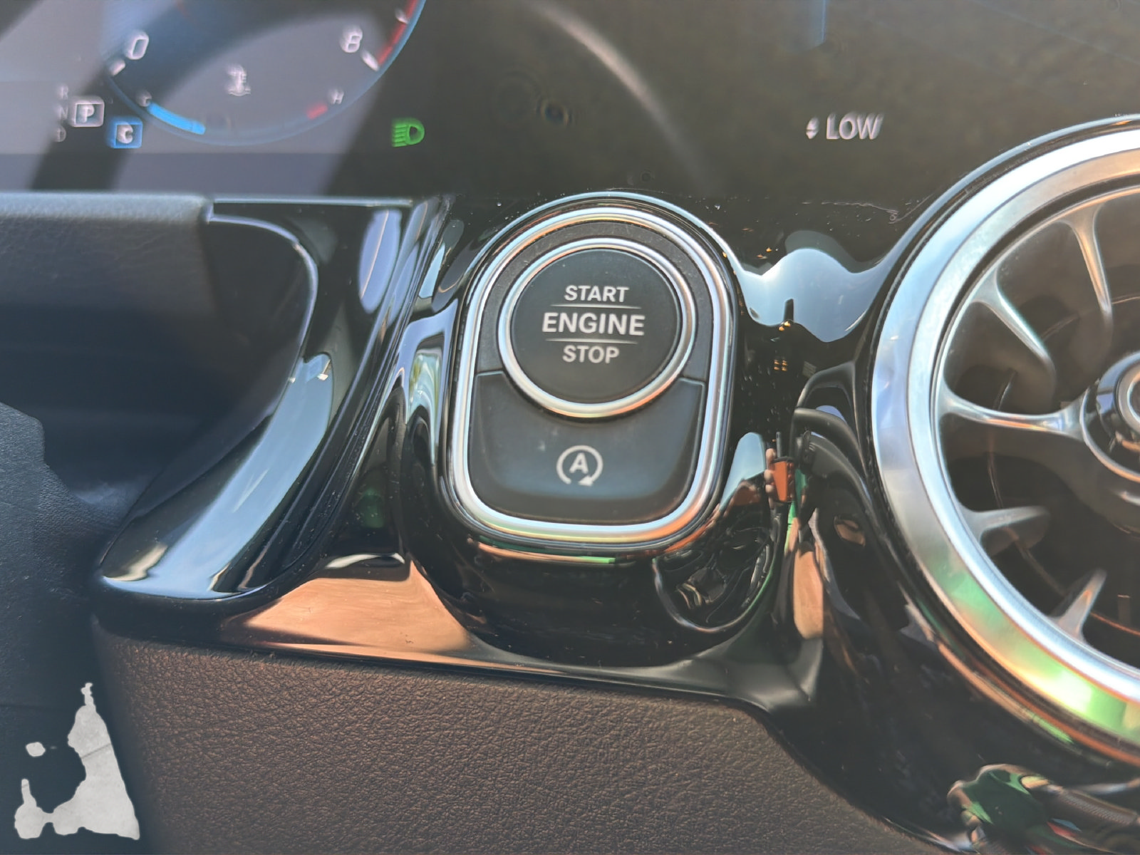 Used 2022 Mercedes-Benz GLA 250 image 38