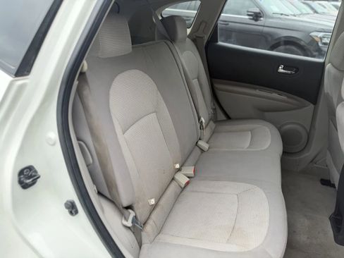 Used 2009 Nissan Rogue SL w/ Moonroof Pkg FWD image 17
