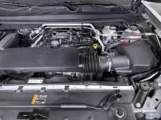Used 2026 Chevrolet Colorado W/T RWD image 32