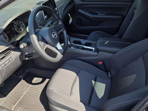 New 2026 Nissan Altima 2.5 SV FWD image 13