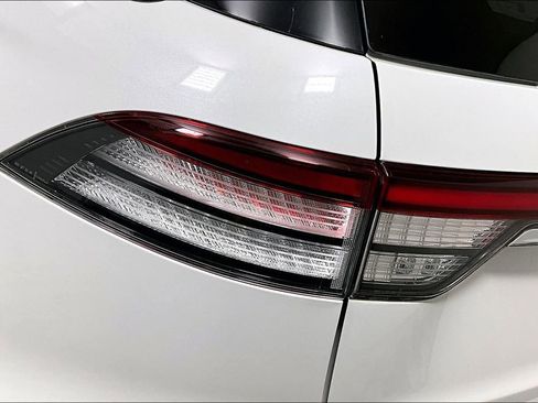 Used 2021 Lincoln Aviator Reserve w/ Equipment Group 201A image 30