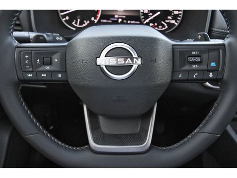 Certified 2026 Nissan Rogue SV w/ SV Premium Package FWD image 17