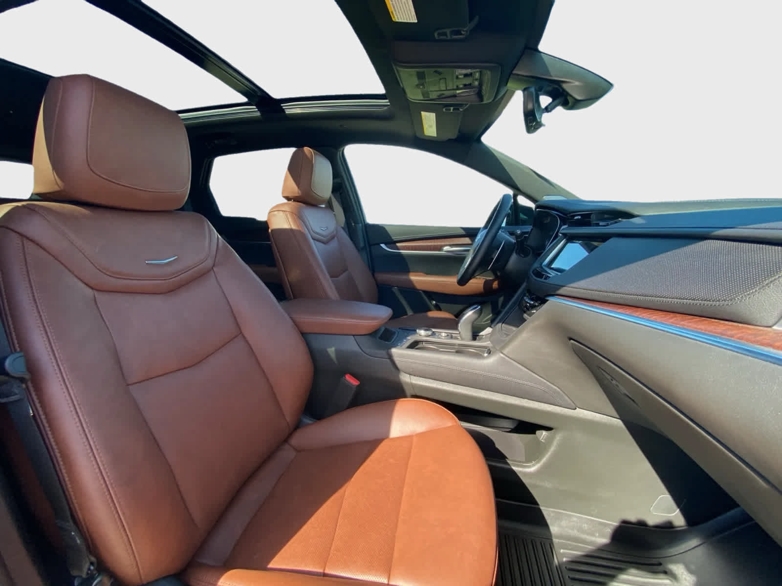 Used 2025 Cadillac XT5 Sportv w/ Technology Package AWD/4WD image 17