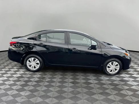 Used 2023 Nissan Versa S w/ Trunk Package FWD image 4