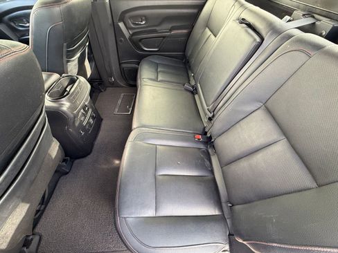 Used 2021 Nissan Titan PRO-4X w/ Pro-4x Convenience Package image 28