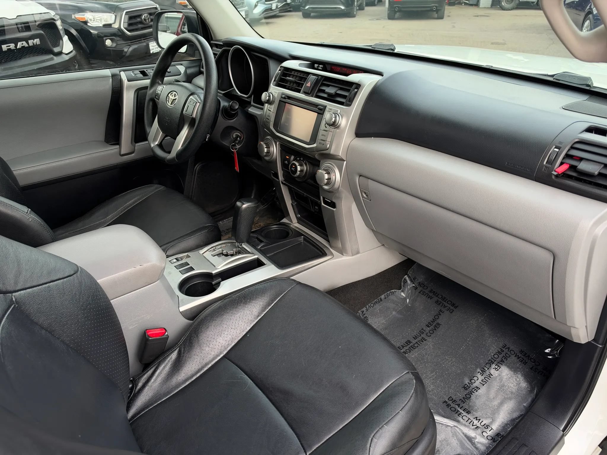 Used 2012 Toyota 4Runner SR5 w/ Convenience Pkg RWD image 21