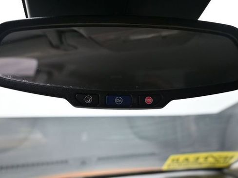 Used 2017 Chevrolet Trax LT FWD image 23