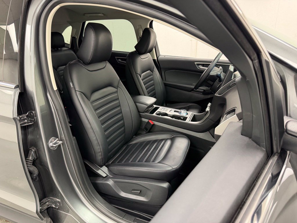 Used 2024 Ford Edge SEL w/ Convenience Package AWD/4WD image 10