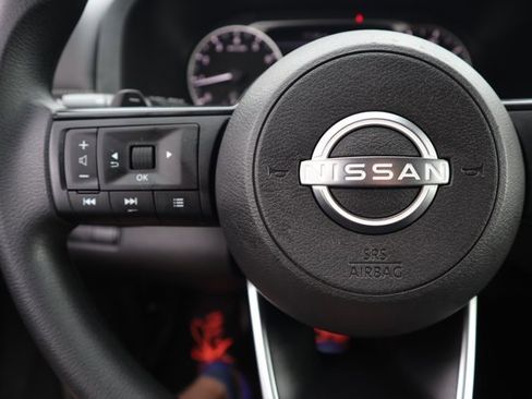 Certified 2024 Nissan Pathfinder S image 22