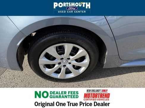 Used 2023 Toyota Corolla LE FWD image 28
