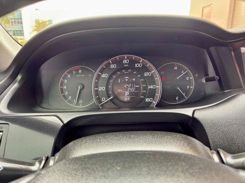 Used 2014 Honda Accord EX-L image 24