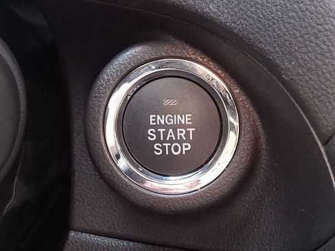 Used 2025 Subaru Ascent Onyx Edition image 24