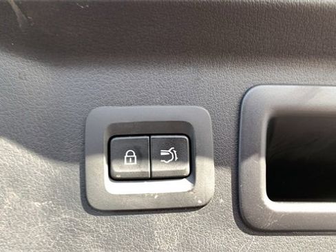 Used 2024 MAZDA CX-90 Plug-In Hybrid w/ Premium Plus image 30