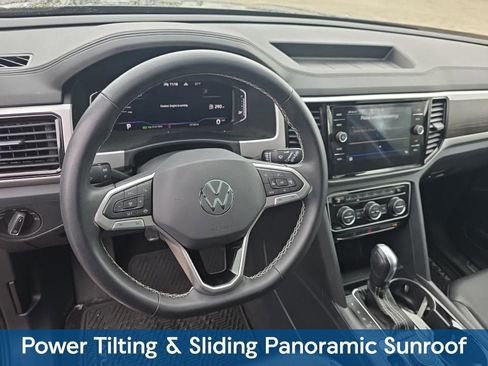 Used 2023 Volkswagen Atlas SE w/ Panoramic Sunroof Package AWD/4WD image 9