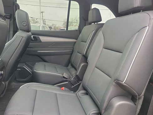 Used 2026 Buick Enclave Preferred w/ Power Package AWD/4WD image 62