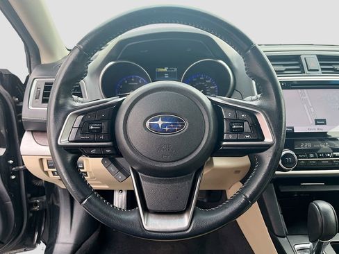 Used 2019 Subaru Outback 2.5i Limited image 11