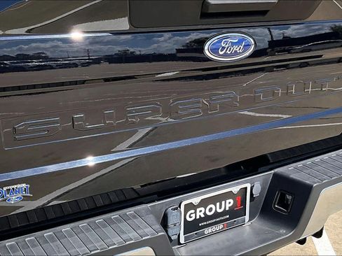 Used 2020 Ford F250 XLT image 10