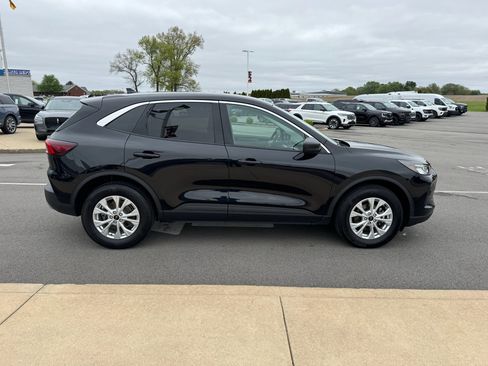 Certified 2023 Ford Escape Active w/ Tech Pack #1 AWD/4WD image 9