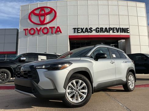 New 2026 Toyota Corolla Cross LE image 2