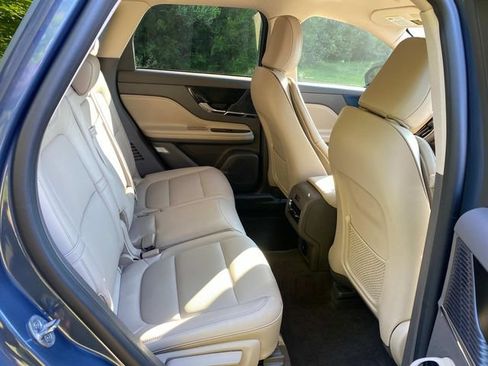Certified 2022 Lincoln Corsair FWD w/ Equipment Group 101A image 34