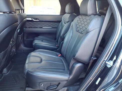 Used 2022 Hyundai Palisade Calligraphy w/ Cargo Package image 9