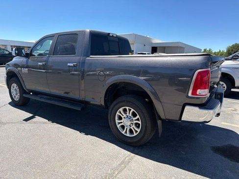 Used 2018 RAM 3500 Laramie AWD/4WD image 9
