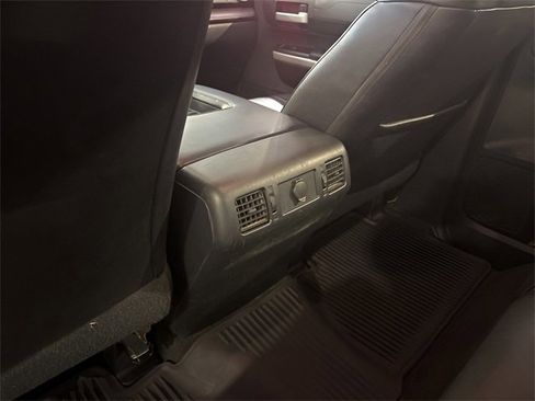 Used 2020 Toyota Tundra Limited image 19