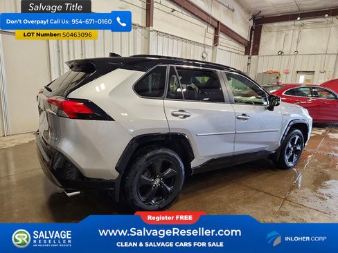 Used 2020 Toyota RAV4 XSE AWD/4WD image 4