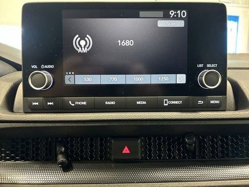 Certified 2025 Honda CR-V EX image 32