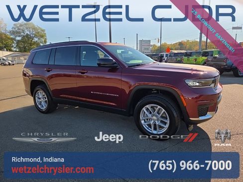 New 2025 Jeep Grand Cherokee L Laredo AWD/4WD image 1