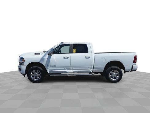 Used 2024 RAM 2500 Laramie AWD/4WD image 5