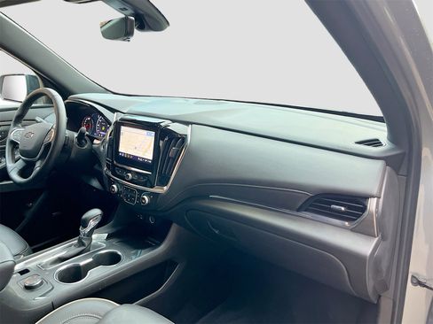 Used 2023 Chevrolet Traverse Premier w/ Redline Edition image 32