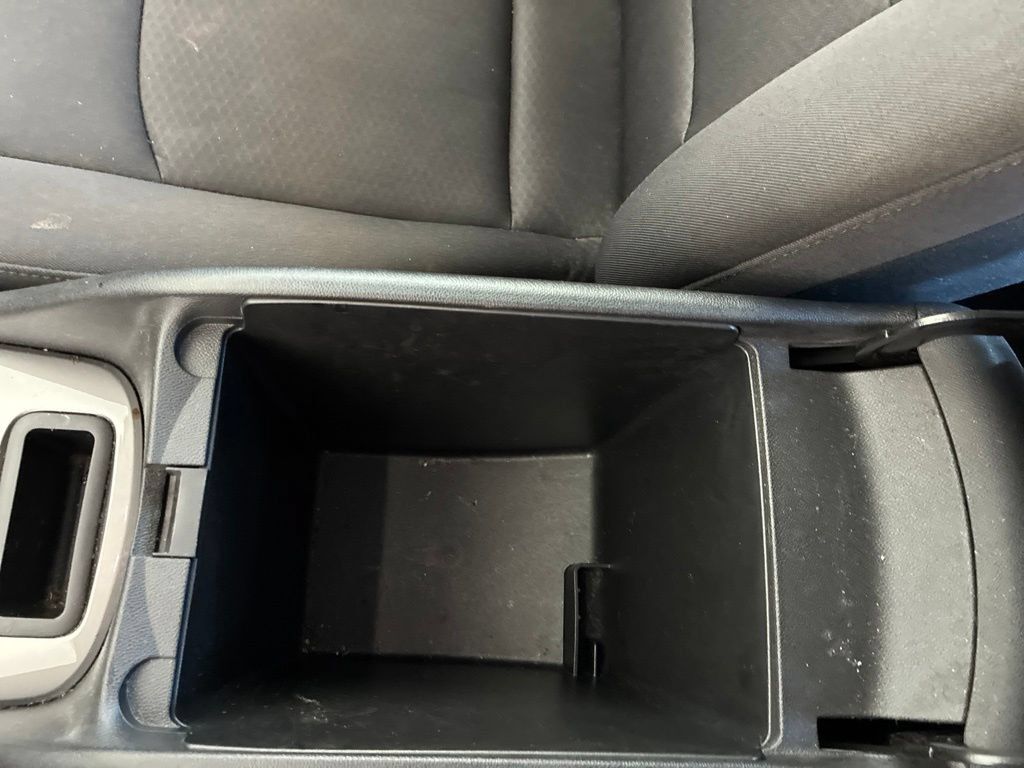 Used 2018 Chevrolet Malibu LT FWD image 32