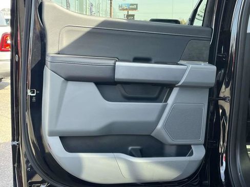 Used 2025 Ford F150 XLT w/ Equipment Group 301A Standard image 16