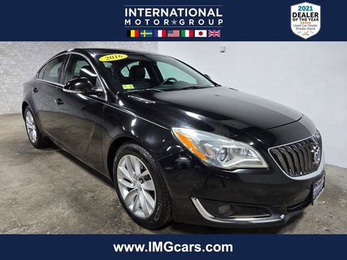Used 2016 Buick Regal Premium FWD image 1