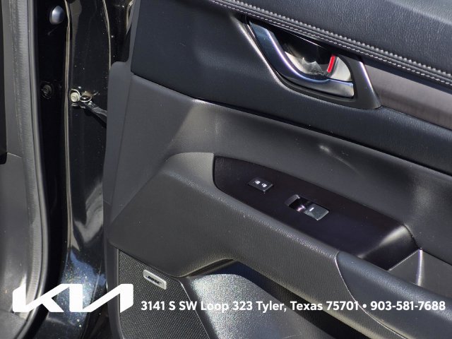 Used 2020 MAZDA CX-5 Touring FWD image 14