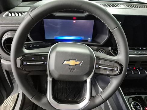 New 2026 Chevrolet Colorado W/T w/ WT Custom Package AWD/4WD image 11